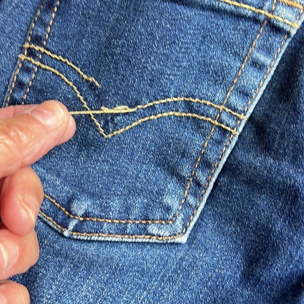 GUC Levi’s 511 Jeans Size 6 Regular - Picture 6 of 8